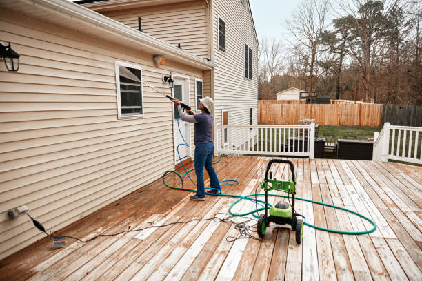 Why Choose Our Certified Pressure Washing Experts for Your Project Needs in Brookneal, VA?